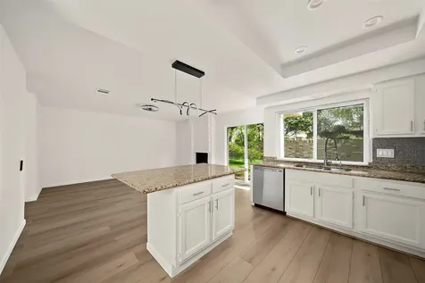 3219 The Highlands Drive Sugar Land TX 77478