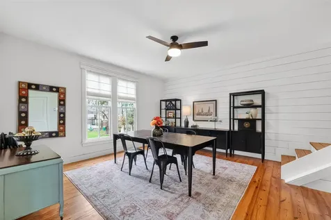 1808 Tabor Street Houston TX 77009