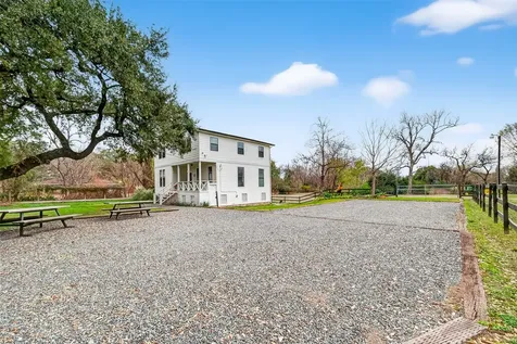1808 Tabor Street Houston TX 77009