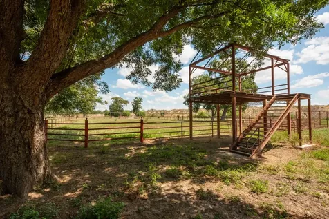 6887 Von Ormy Road Von Ormy TX 78073