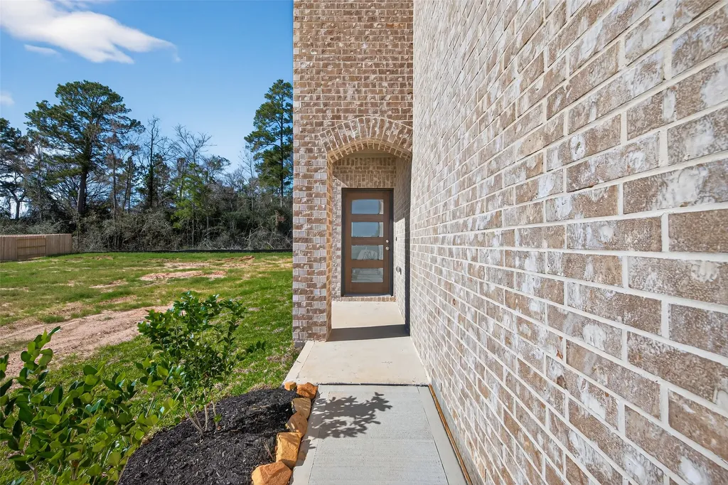 12371 Sunset Canyon Way Willis TX 77318
