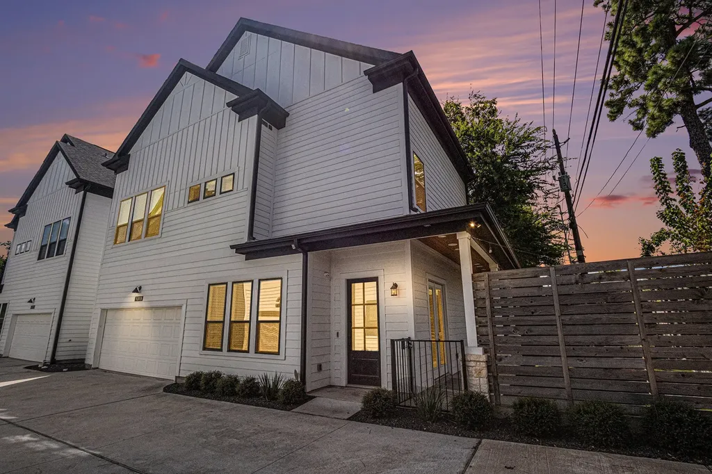 1315 Wycliffe Drive Houston TX 77043