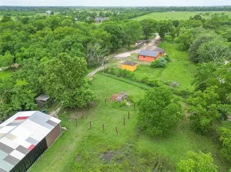 1031 County Road 491 Dayton TX 77535