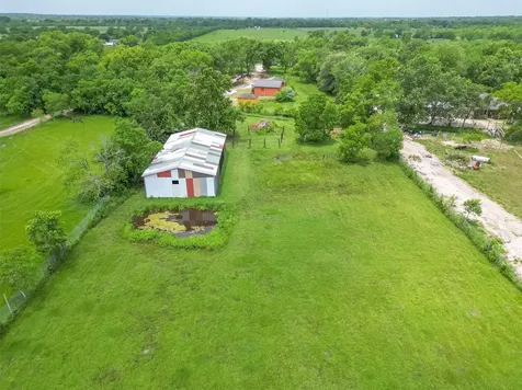 1031 County Road 491 Dayton TX 77535