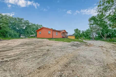 1031 County Road 491 Dayton TX 77535