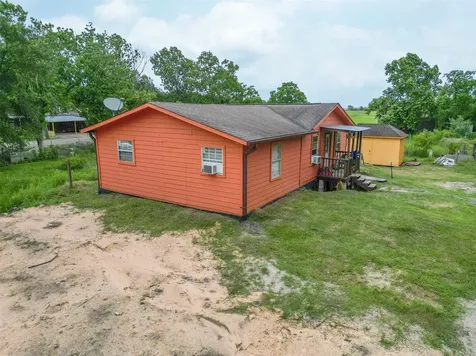 1031 County Road 491 Dayton TX 77535