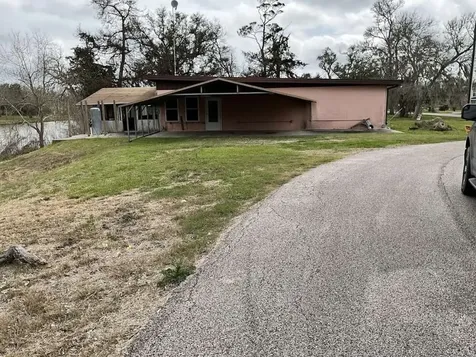 3303 Saint Anne Street Liverpool TX 77577