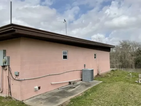 3303 Saint Anne Street Liverpool TX 77577