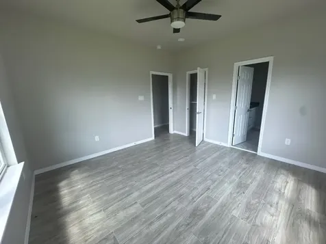 5211 Rue Street Houston TX 77033