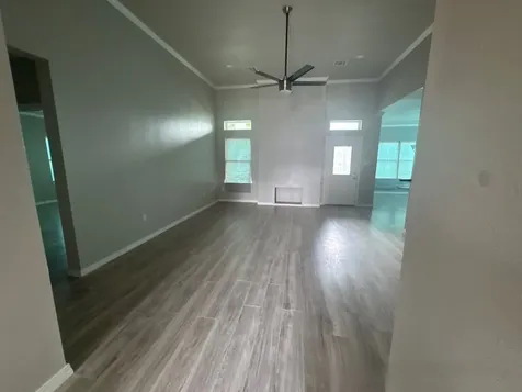 5211 Rue Street Houston TX 77033