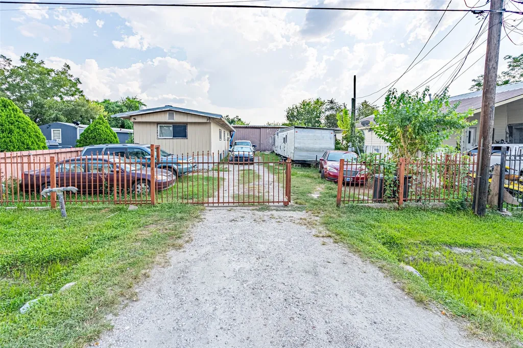 4410 Shelton Road Houston TX 77093