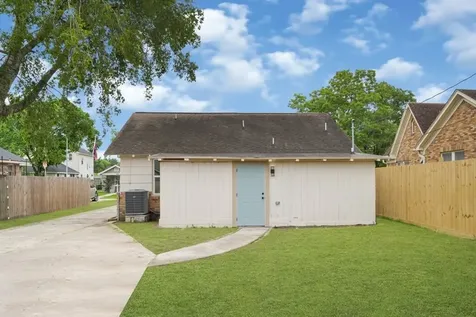 1519 Munger Street Houston TX 77023