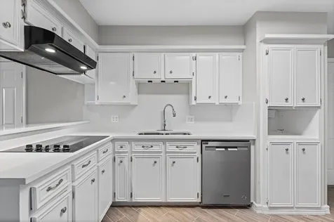 4205 Queenswood Street Baytown TX 77521