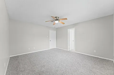 4205 Queenswood Street Baytown TX 77521