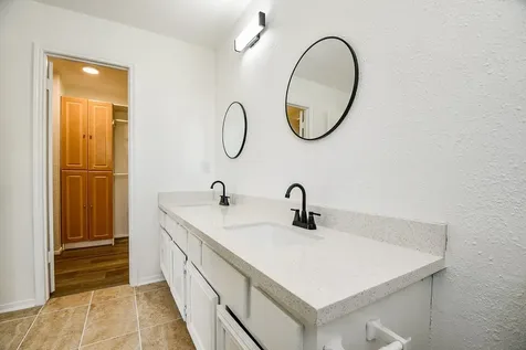 15415 Lindita Drive Houston TX 77083