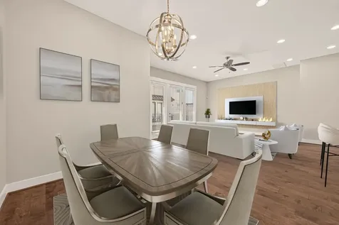 2010 Saint Charles Street Houston TX 77003
