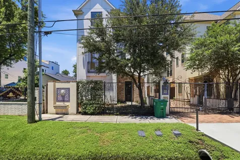1009 W 24th Street A Houston TX 77008