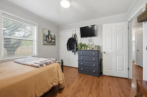 908 Pine Drive Caldwell TX 77836