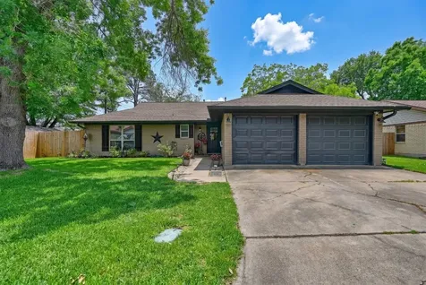 908 Pine Drive Caldwell TX 77836
