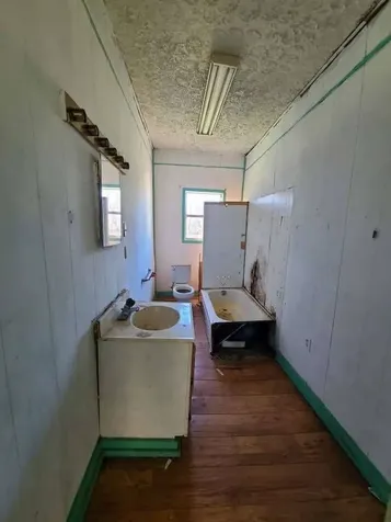306 E Ida Avenue Electra TX 76360