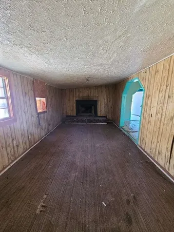 306 E Ida Avenue Electra TX 76360
