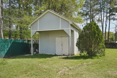 23888 Mason Bee Lane New Caney TX 77357
