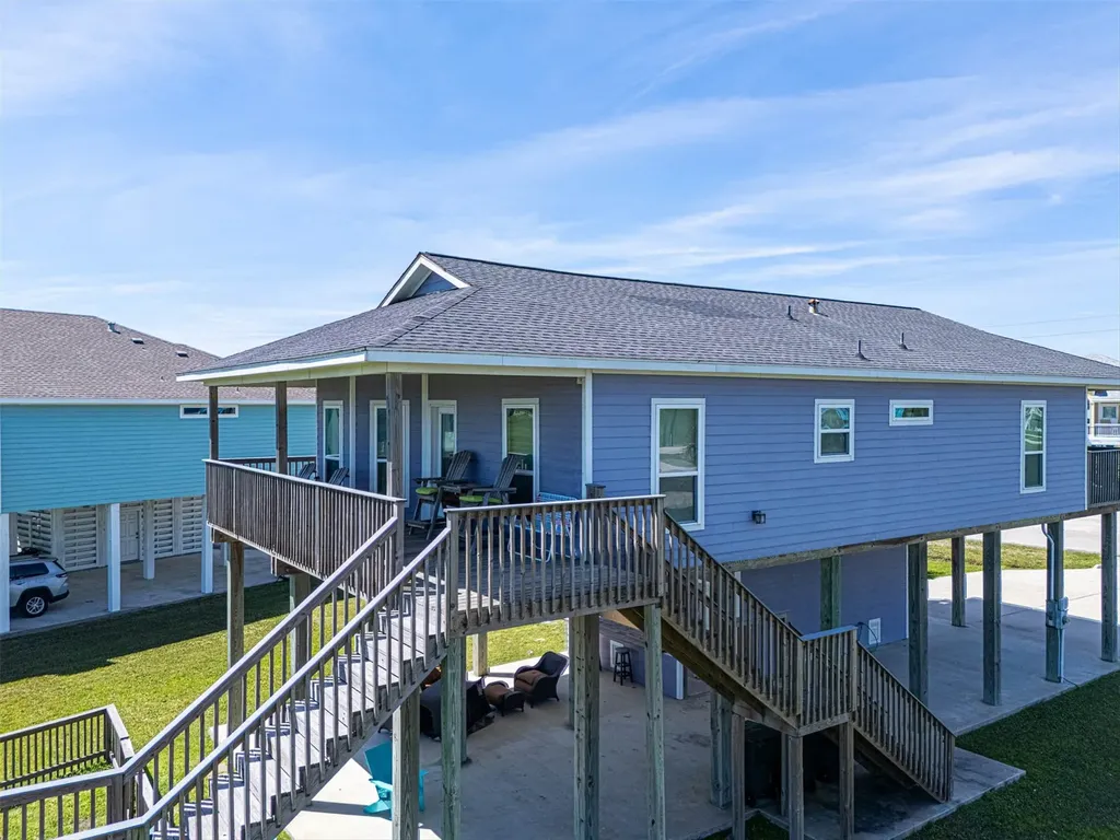 18607 Warrior Road Galveston TX 77554