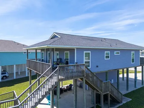 18607 Warrior Road Galveston TX 77554