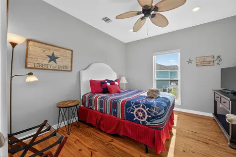 18607 Warrior Road Galveston TX 77554