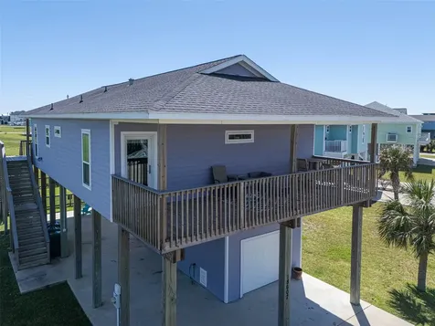 18607 Warrior Road Galveston TX 77554