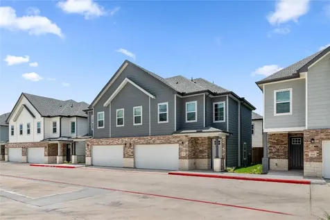 28325-413 Birnham Woods Drive Spring TX 77386