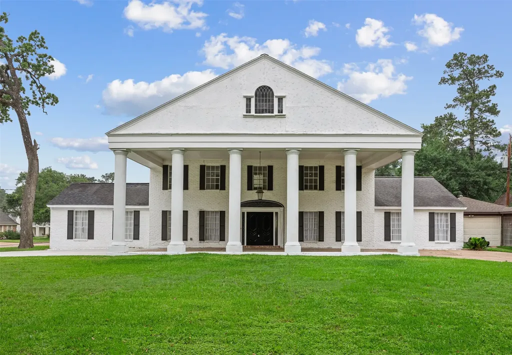 1526 Big Horn Drive Houston TX 77090