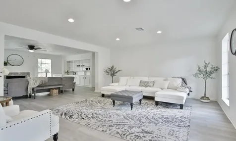 1526 Big Horn Drive Houston TX 77090