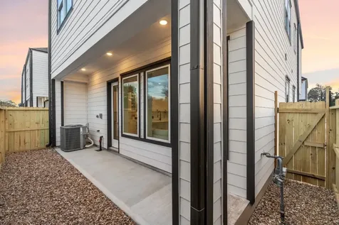 5923 Wheatley Street Houston TX 77091