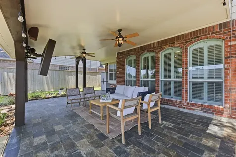 9523 Bayou Lake Lane Houston TX 77040