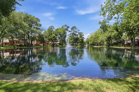 9523 Bayou Lake Lane Houston TX 77040