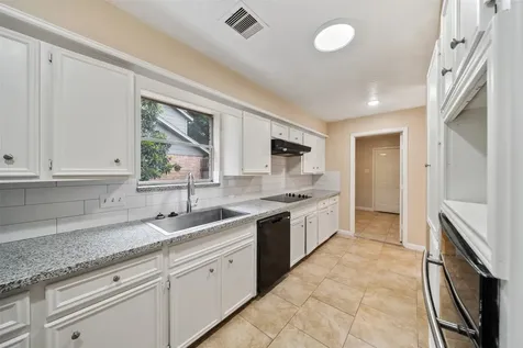 10326 Greencreek Drive Houston TX 77070
