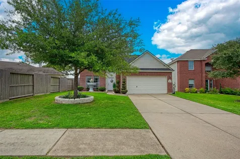 2055 Midlane Drive Conroe TX 77301