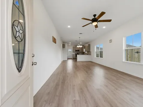 2827 Pine Estate Lane Houston TX 77014