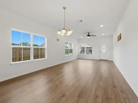2827 Pine Estate Lane Houston TX 77014