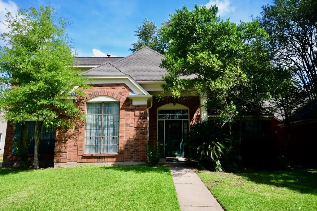 3019 Country Club Boulevard Sugar Land TX 77478