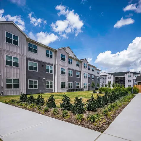 13958 Cottingham Road 7111 Houston TX 77048
