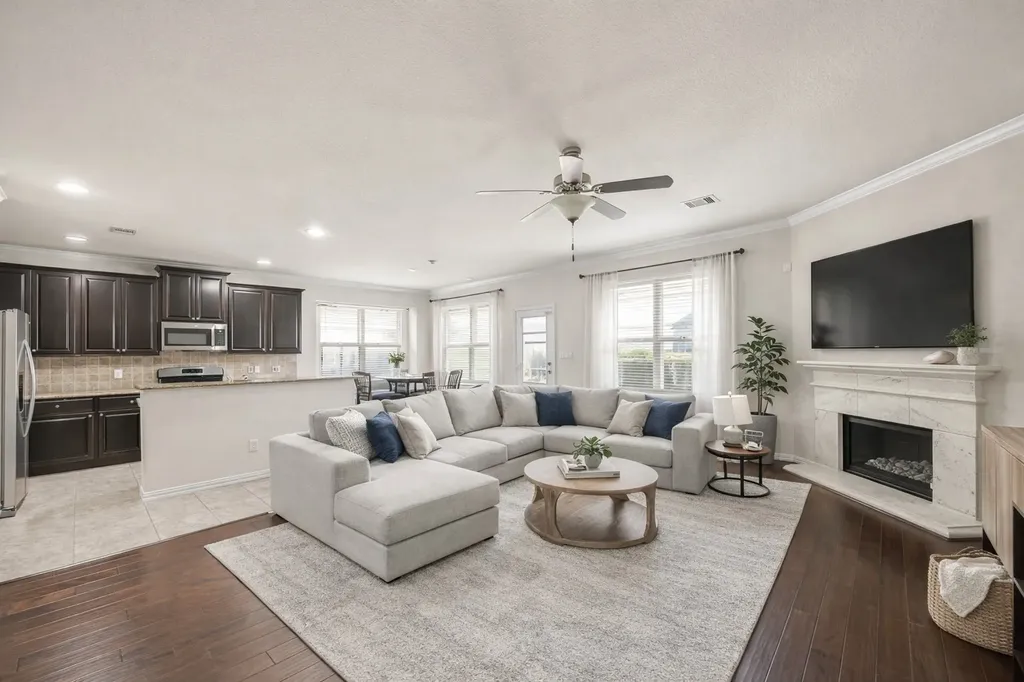 13722 Mckinney Creek Lane Houston TX 77044