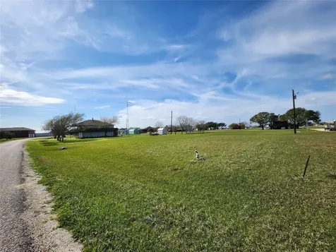 Lot 568 Bayview Drive Palacios TX 77465