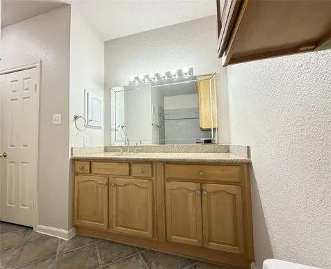2255 Braeswood Park Drive 329 Houston TX 77030