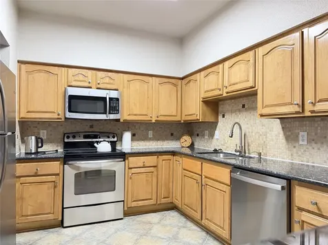 2255 Braeswood Park Drive 329 Houston TX 77030