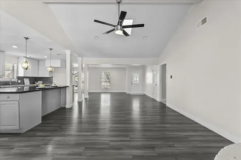15514 Diana Lane Houston TX 77062