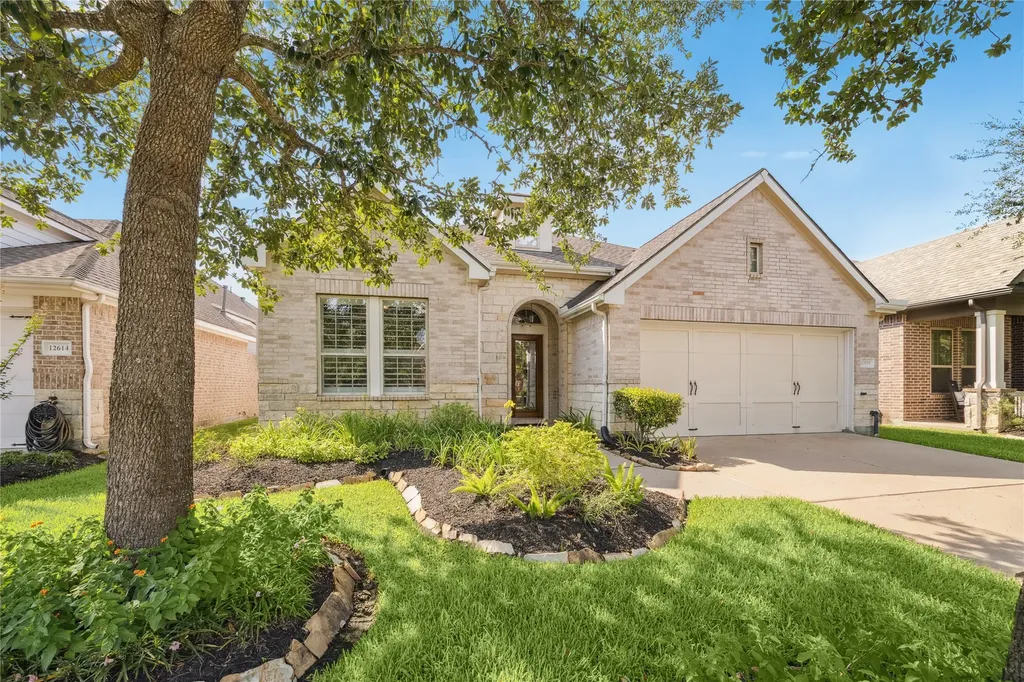 12610 Baldwin Springs Court Tomball TX 77377