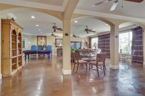 1711 Old Spanish Trail 347 Houston TX 77054