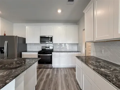8706 Marlow Drive Texas City TX 77591